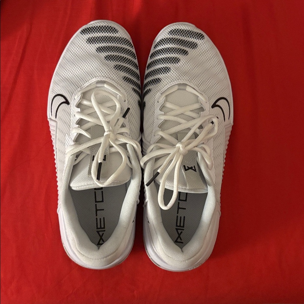 Nike White and Black Metcon Trainers